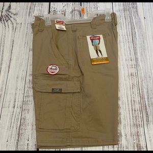 Man Cargo Shorts